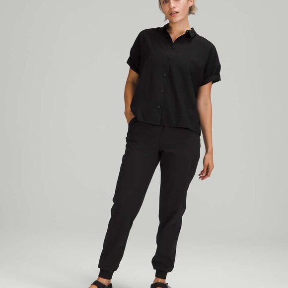 Huge Closet Sale, Lowest prices of the Year!! Make an offer! - Picture 8 of 10